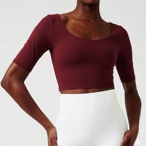 Athleta Exhilarate Crop Top Bra Tee A-C Burgundy Maroon Red Soft Fabric Gym